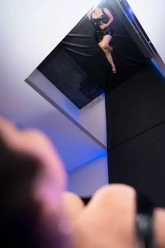 Katia-escort-morena-seductora-y enigmática-en-Málaga